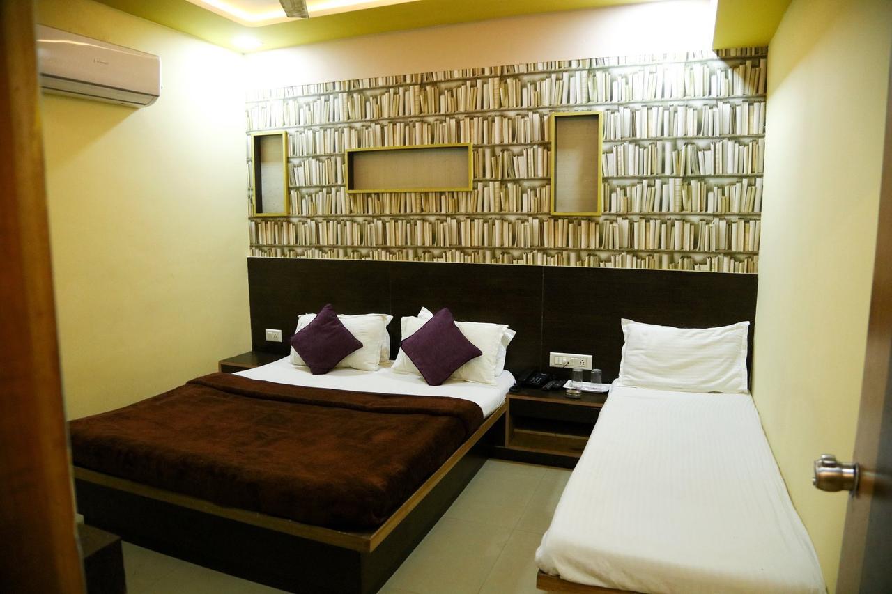 Hotel Citizen Inn Ahmedabad Esterno foto